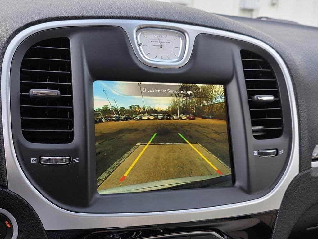 2023 Chrysler 300 Touring