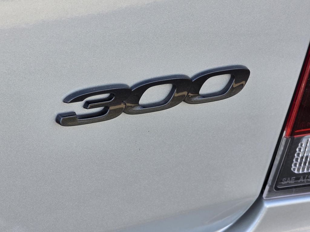 2023 Chrysler 300 Touring