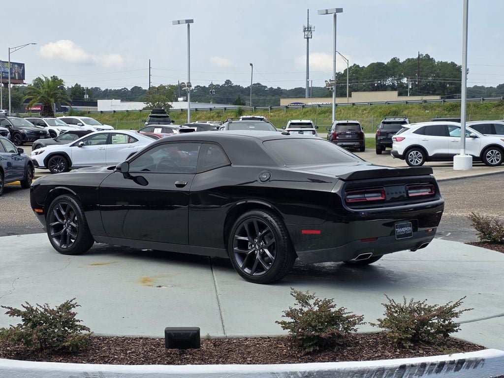 2023 Dodge Challenger SXT