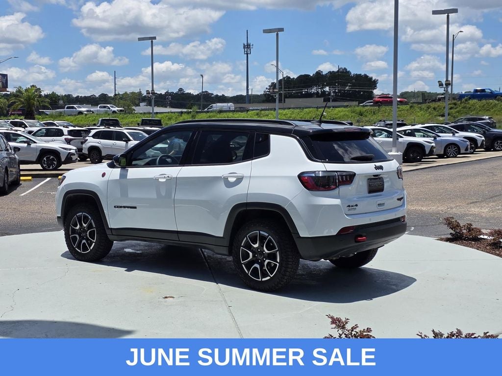 2025 Jeep Compass Trailhawk