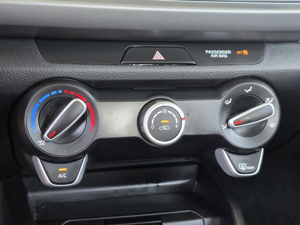 2022 Kia Rio LX