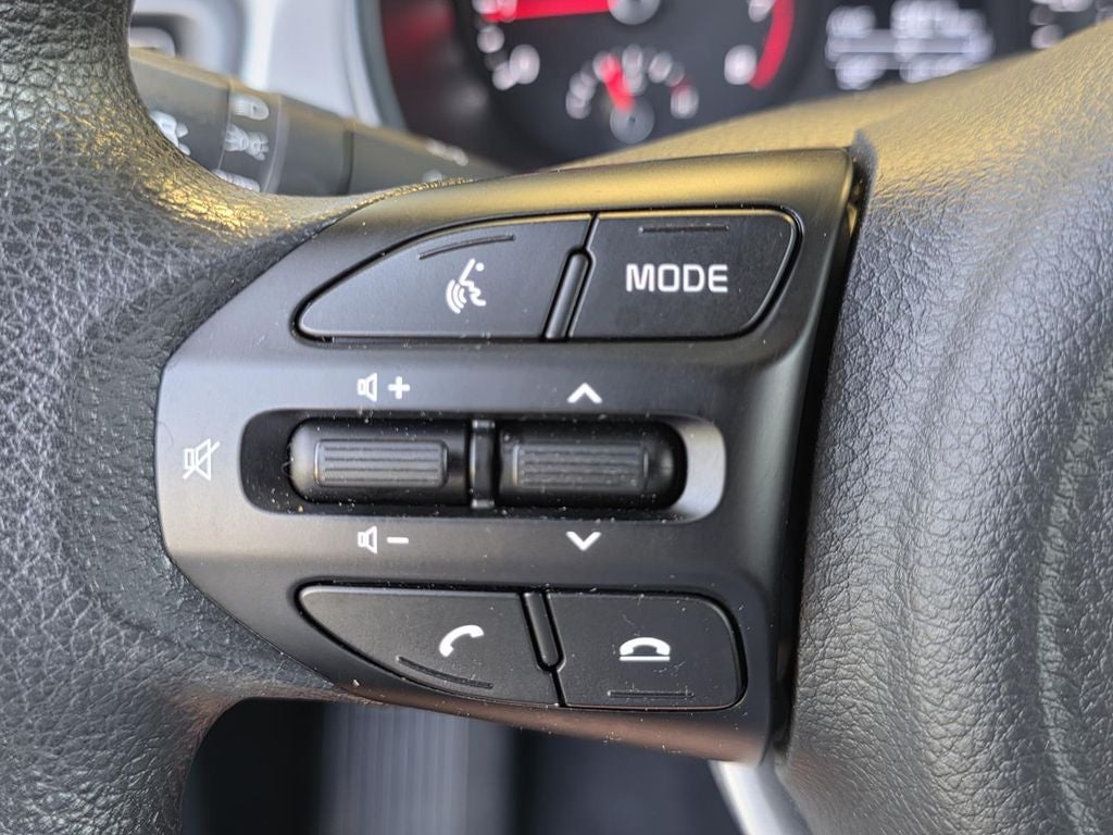 2022 Kia Rio LX