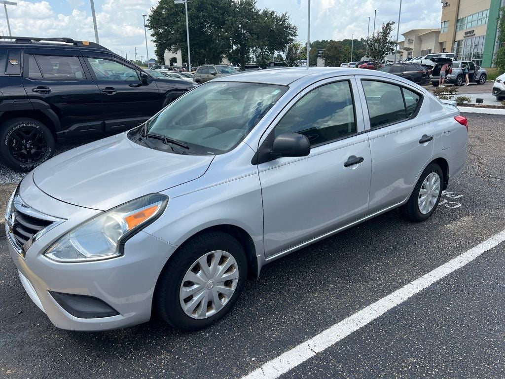 2015 Nissan Versa 1.6 S Plus