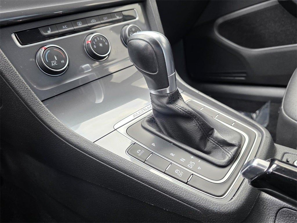 2017 Volkswagen Golf Alltrack TSI SE 4Motion