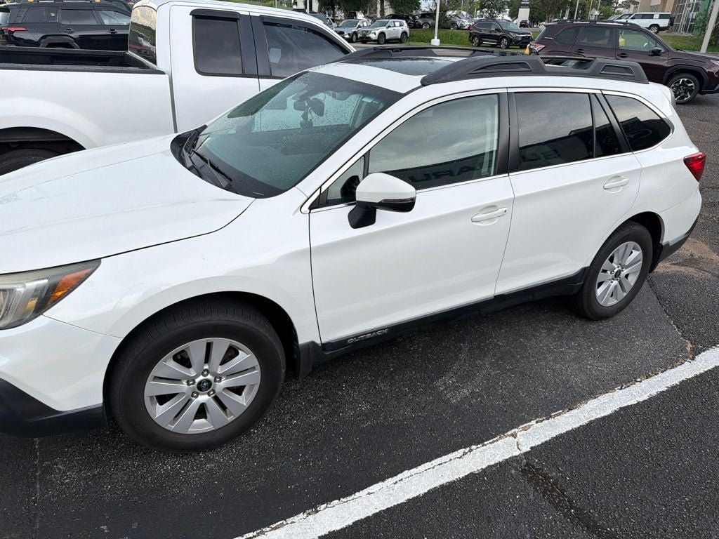 2018 Subaru Outback 2.5i Premium