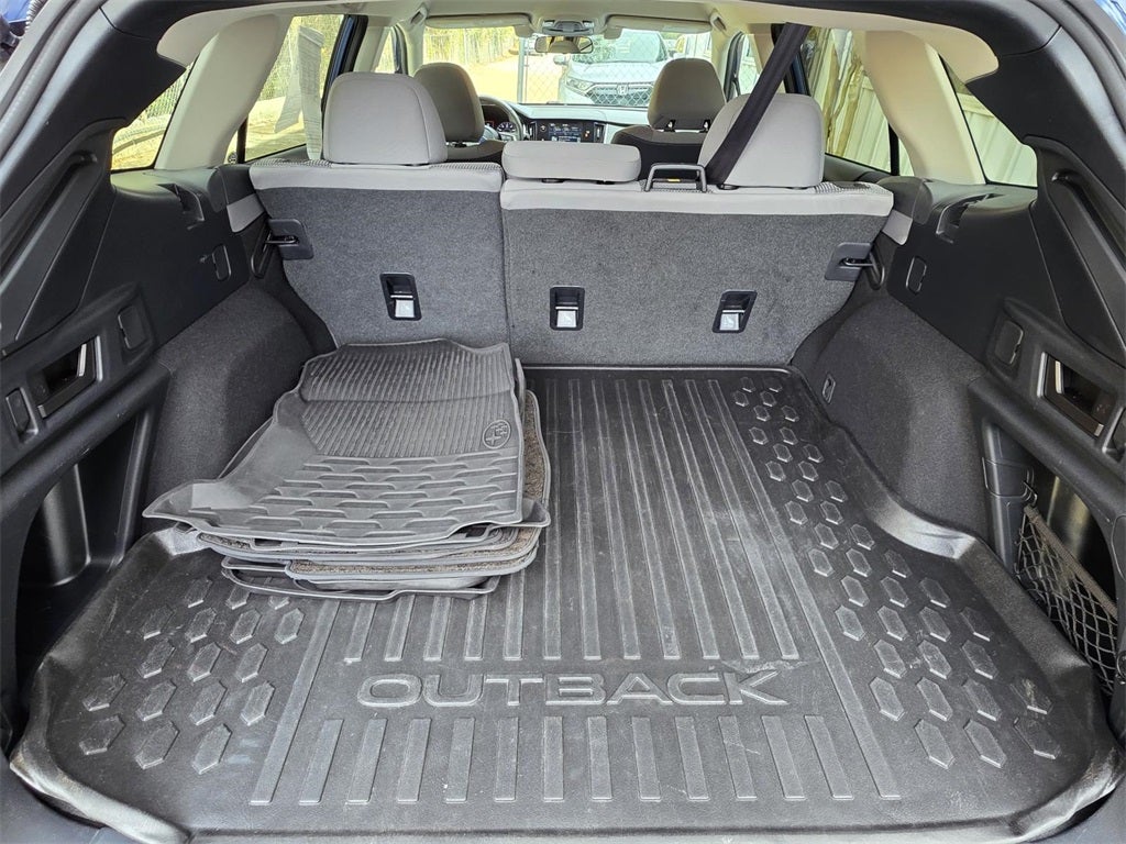 2022 Subaru Outback Premium