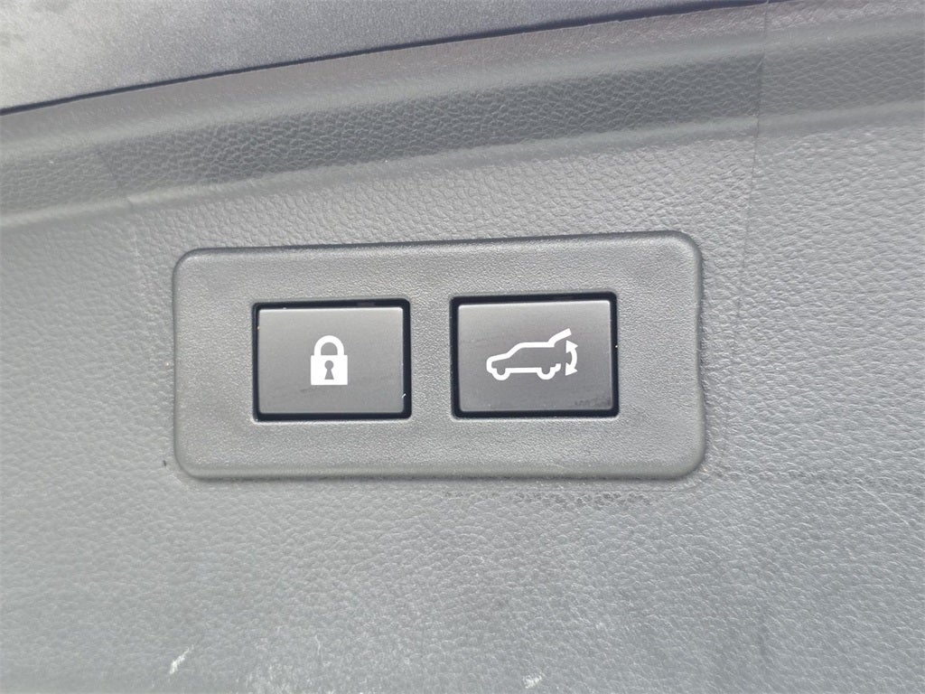 2022 Subaru Outback Touring