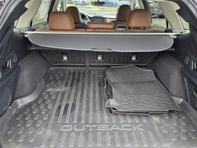 2022 Subaru Outback Touring