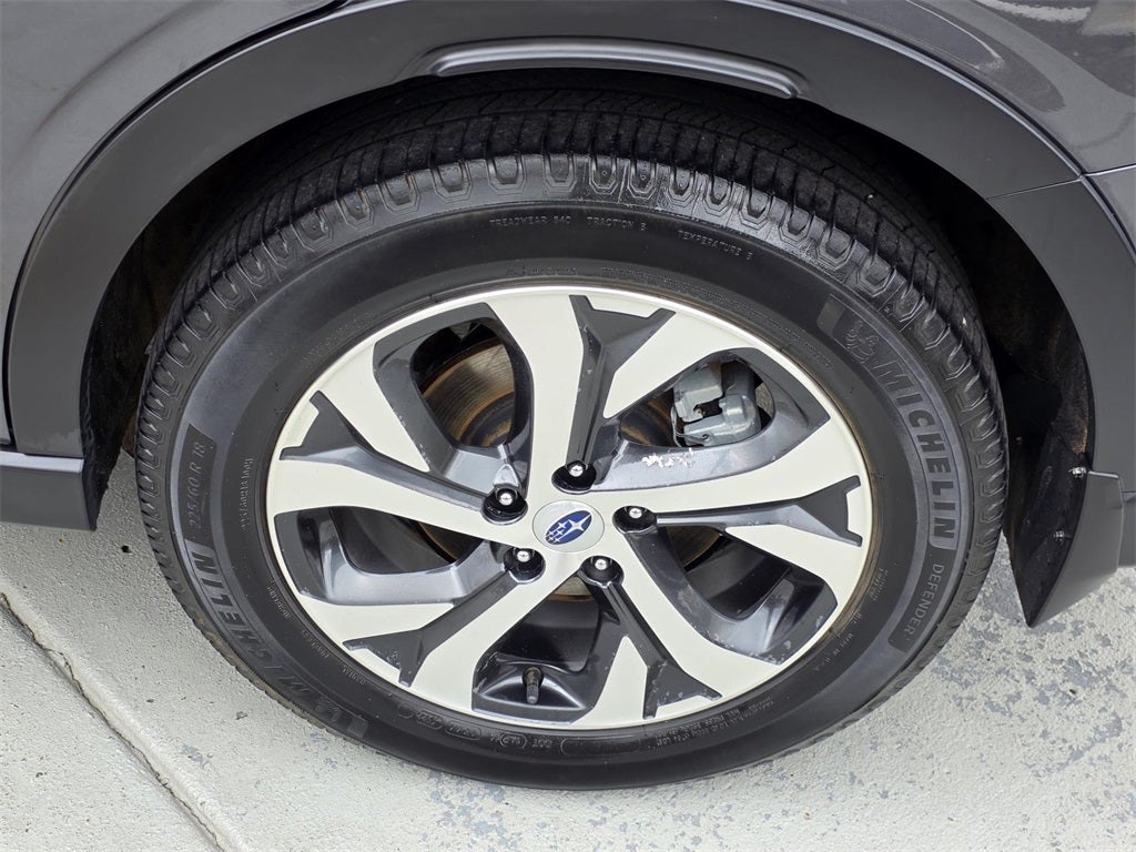 2022 Subaru Outback Touring