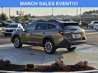 2025 Subaru Outback Touring XT