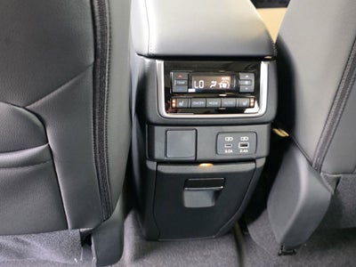 2027 Subaru Ascent Limited