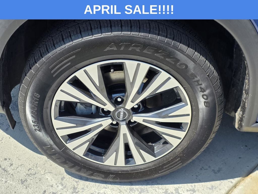 2023 Nissan Rogue SV