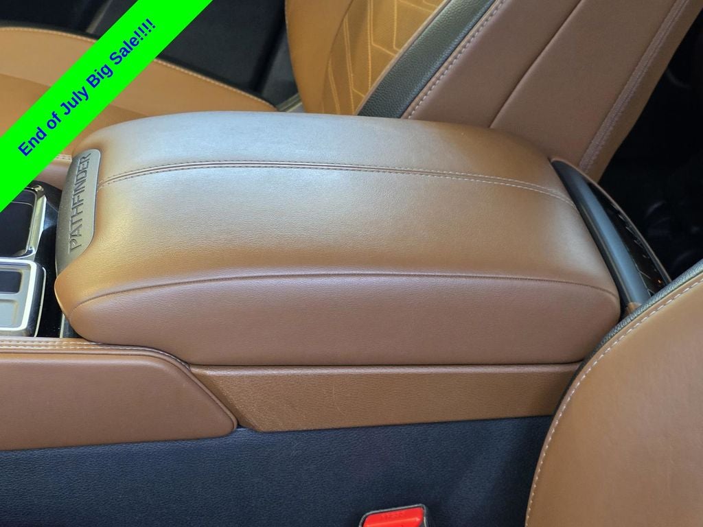 2023 Nissan Pathfinder Platinum