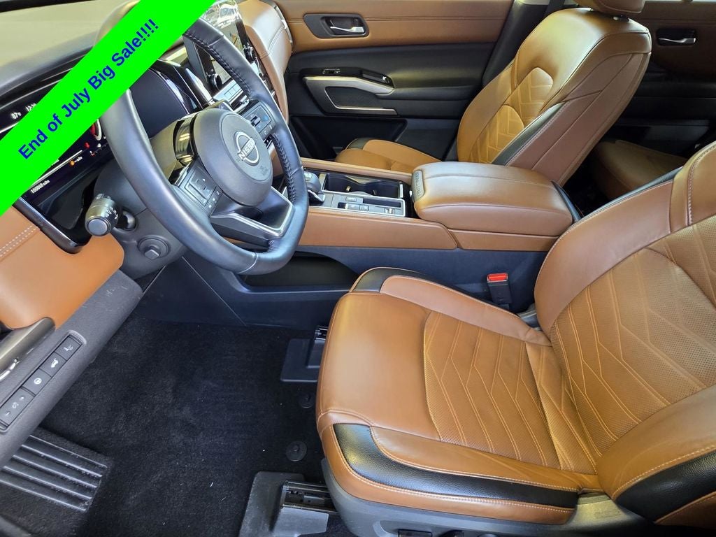 2023 Nissan Pathfinder Platinum