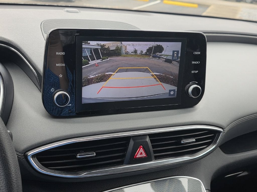 2021 Hyundai Santa Fe SE