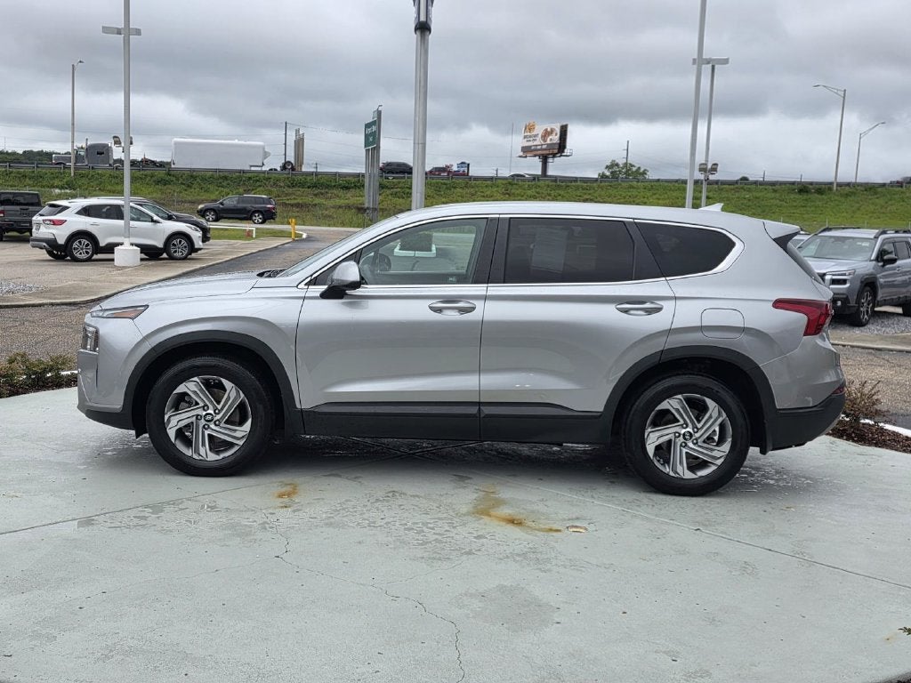 2021 Hyundai Santa Fe SE