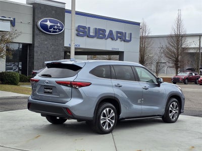 2021 Toyota Highlander Hybrid XLE