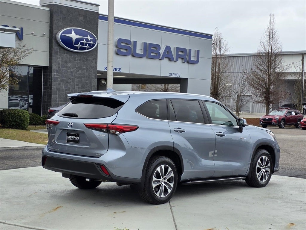 2021 Toyota Highlander Hybrid XLE