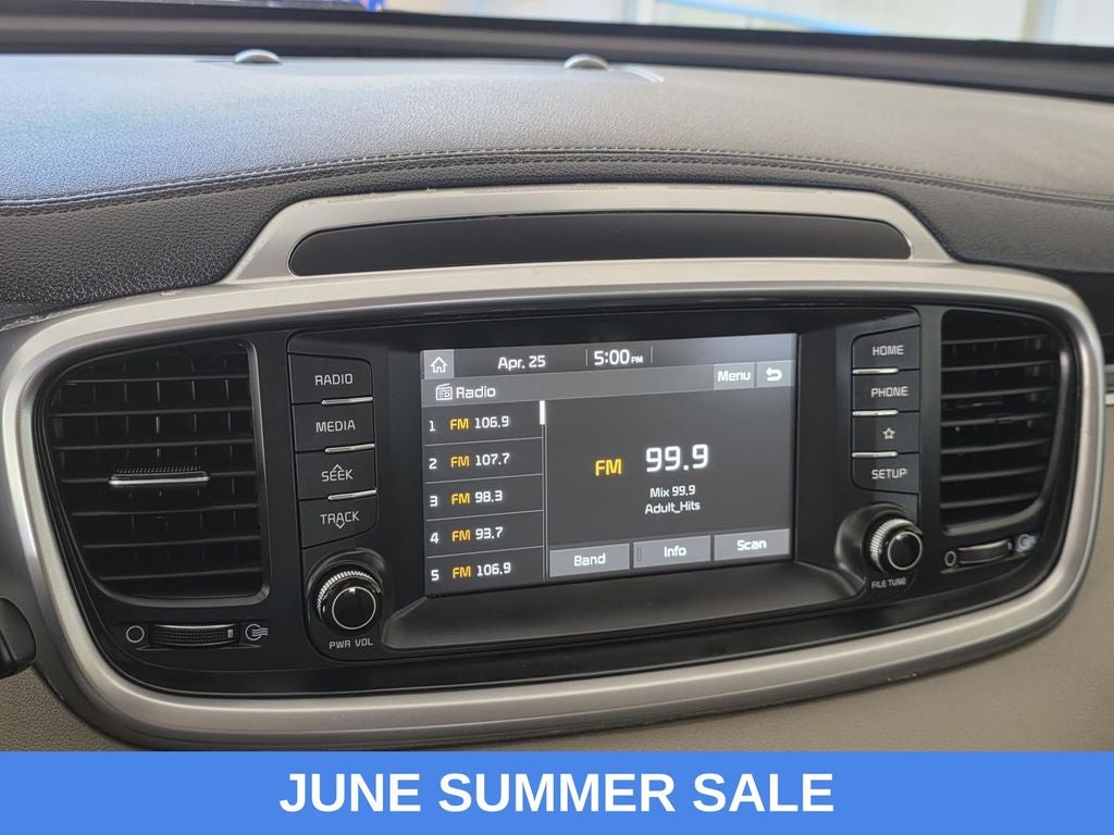 2020 Kia Sorento LX