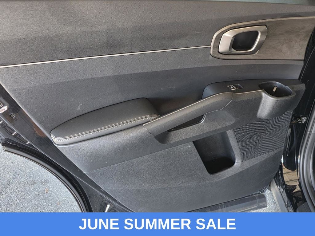 2025 Kia Sorento X-Line EX