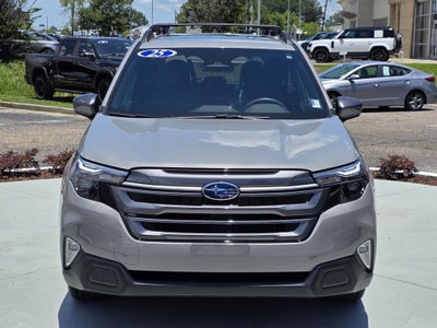 2025 Subaru Forester Premium