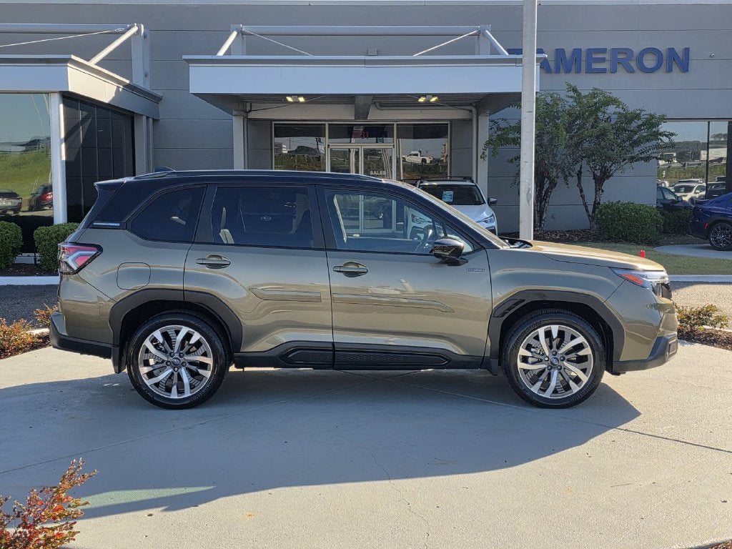 2025 Subaru Forester Hybrid Touring