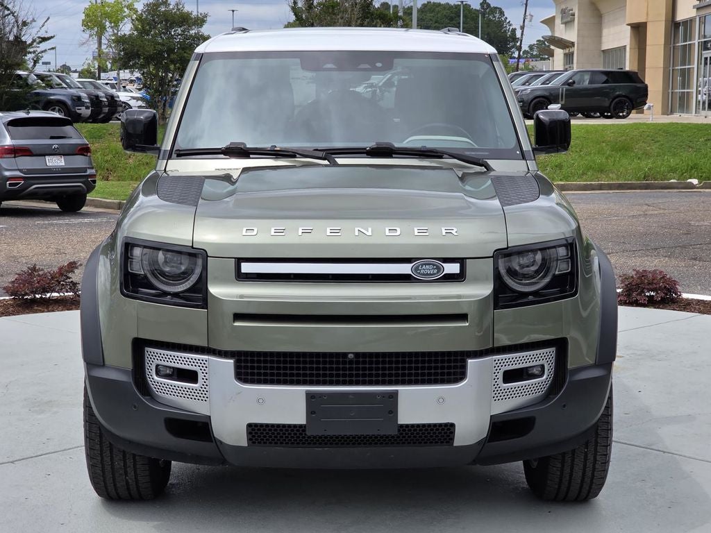 2023 Land Rover Defender 110 SE