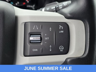 2023 Land Rover Defender 110 SE