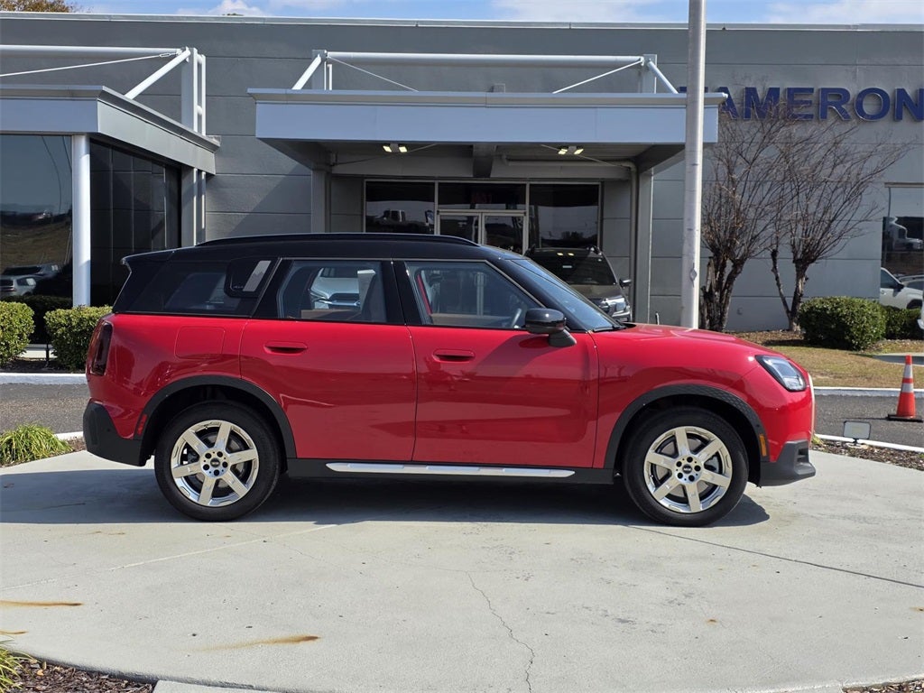 2025 MINI Cooper S Countryman Iconic