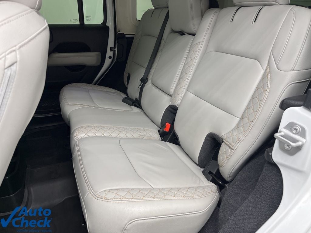 2022 Jeep Wrangler Unlimited Sahara High Altitude