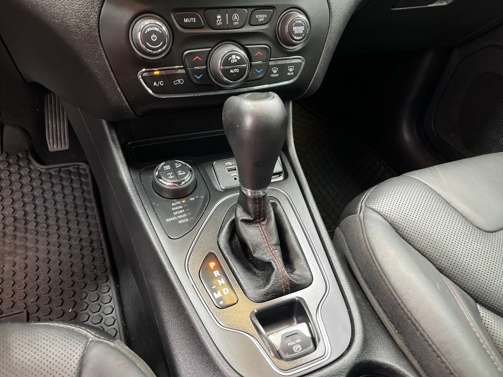 2019 Jeep Cherokee Trailhawk