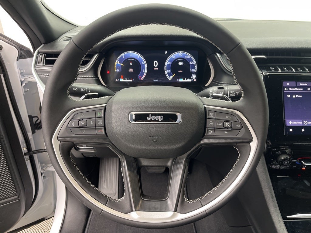 2025 Jeep Grand Cherokee Laredo X