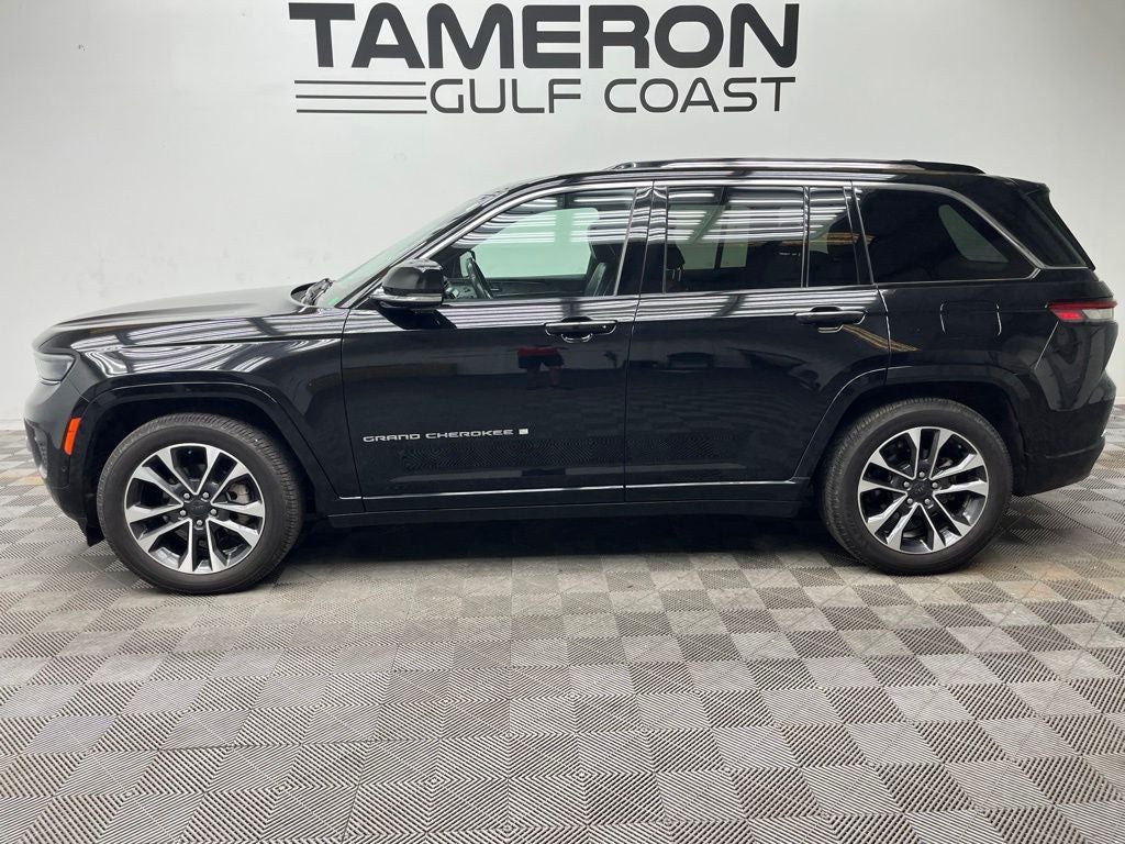 2022 Jeep Grand Cherokee Overland