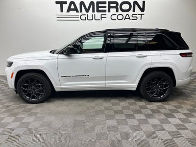 2027 Jeep Grand Cherokee Summit
