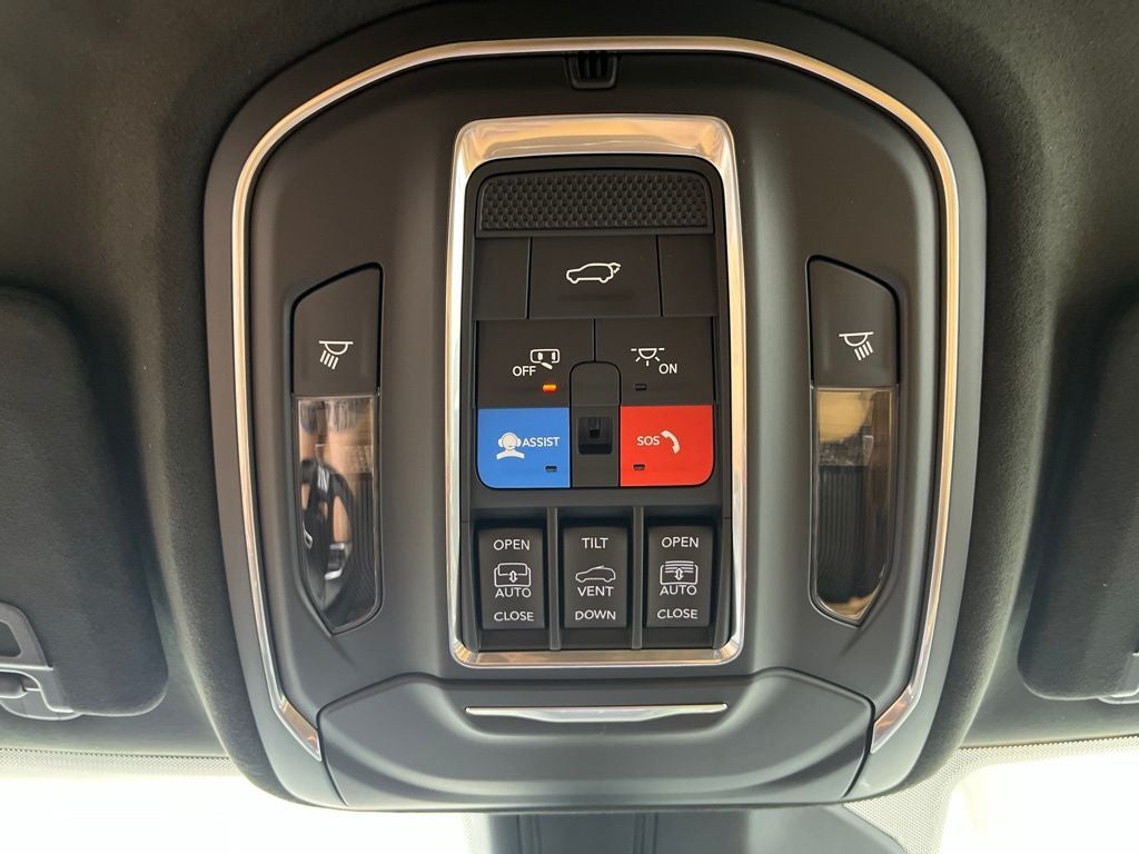 2027 Jeep Grand Cherokee Summit