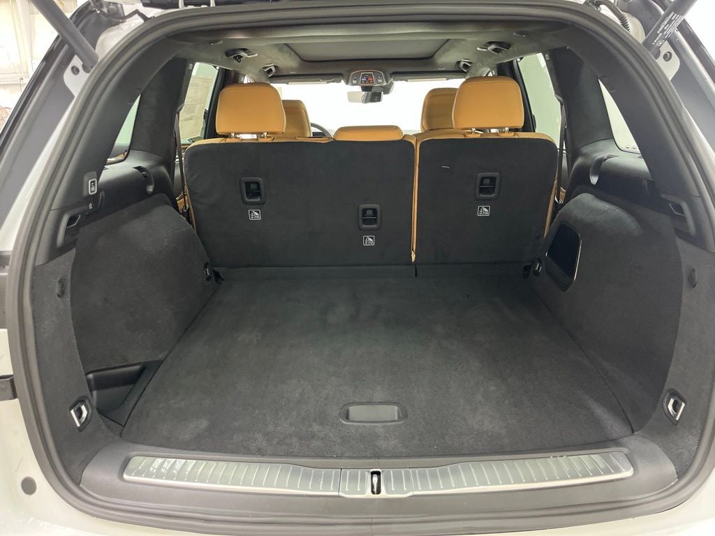 2027 Jeep Grand Cherokee Summit