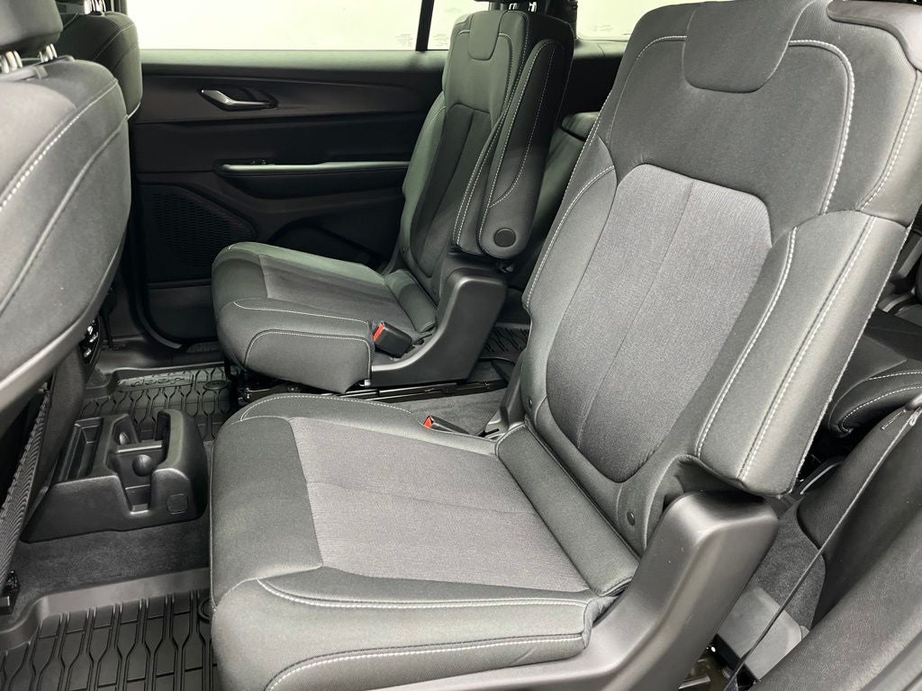 2026 Jeep Grand Cherokee L Laredo X