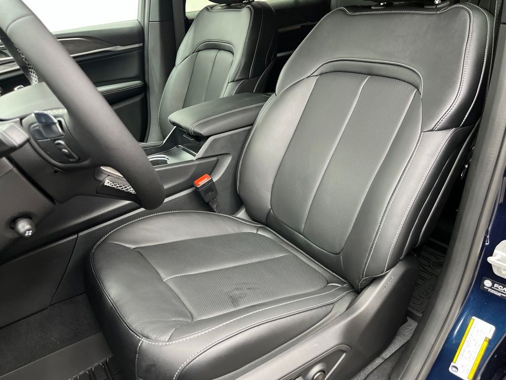 2026 Jeep Grand Cherokee L Limited Reserve