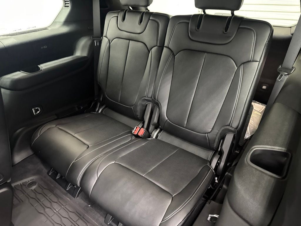 2026 Jeep Grand Cherokee L Limited Reserve