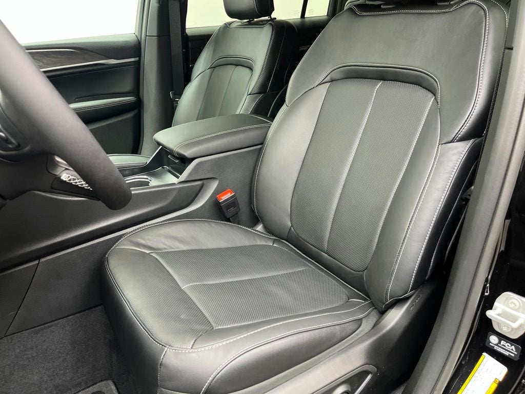 2026 Jeep Grand Cherokee L Limited Reserve