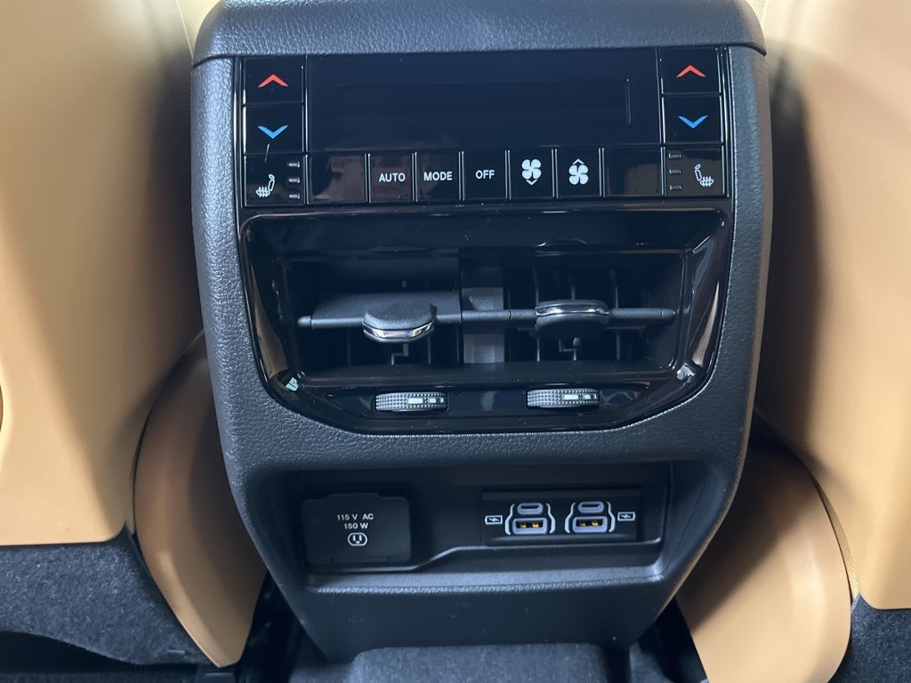 2025 Jeep Grand Cherokee L Summit