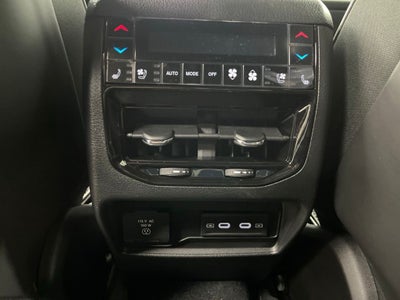 2026 Jeep Grand Cherokee L Summit