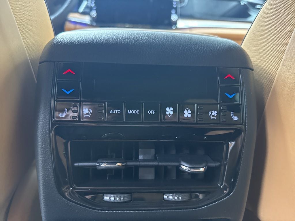 2026 Jeep Grand Cherokee L Summit