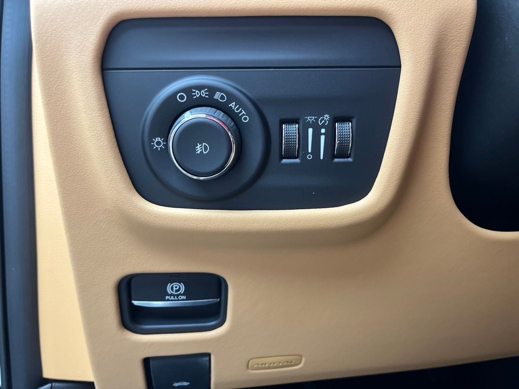 2026 Jeep Grand Cherokee L Summit
