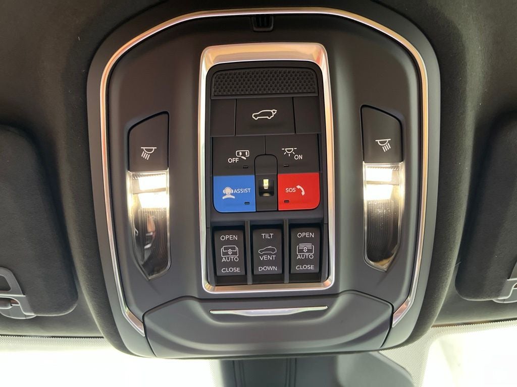 2026 Jeep Grand Cherokee L Summit