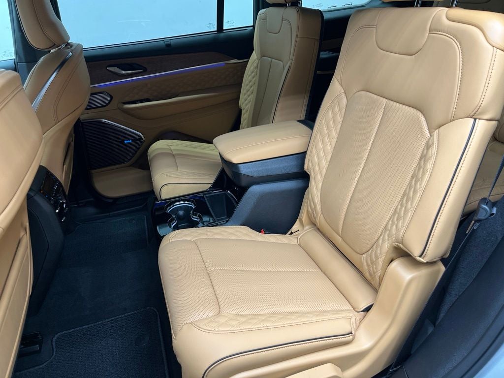 2026 Jeep Grand Cherokee L Summit