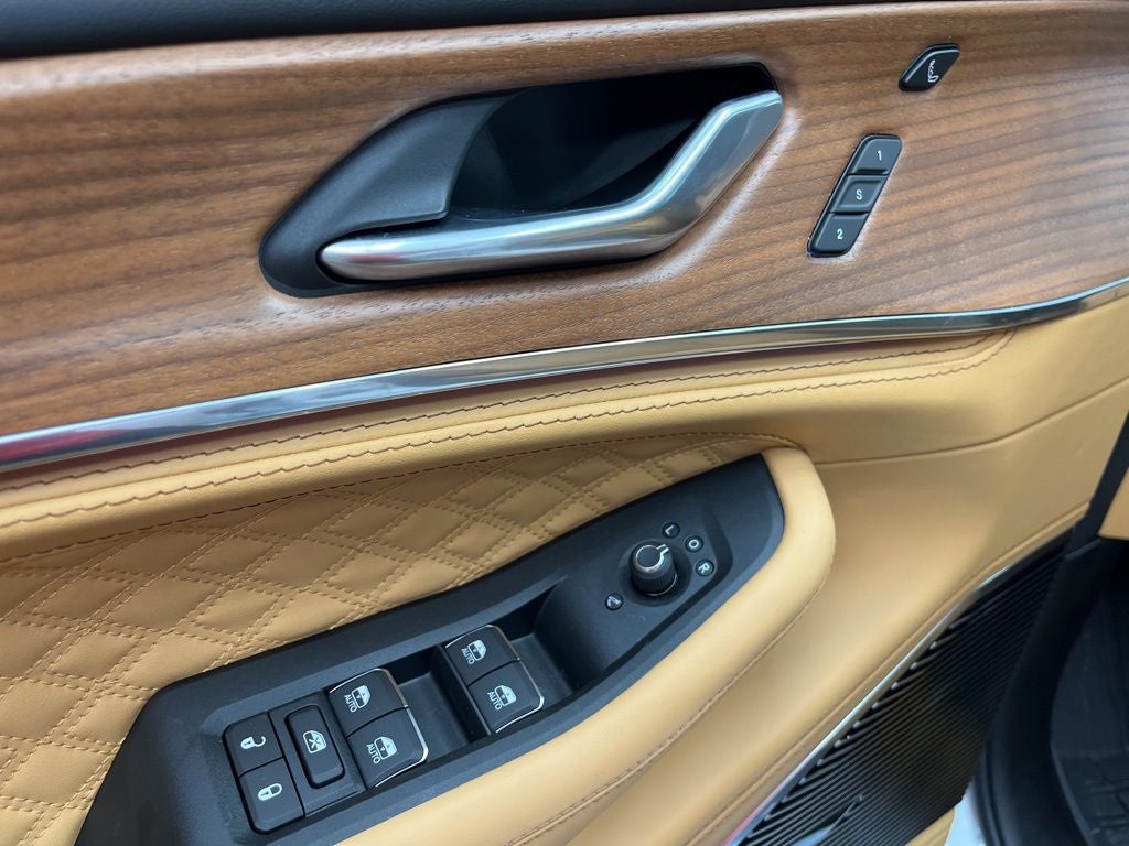 2026 Jeep Grand Cherokee L Summit