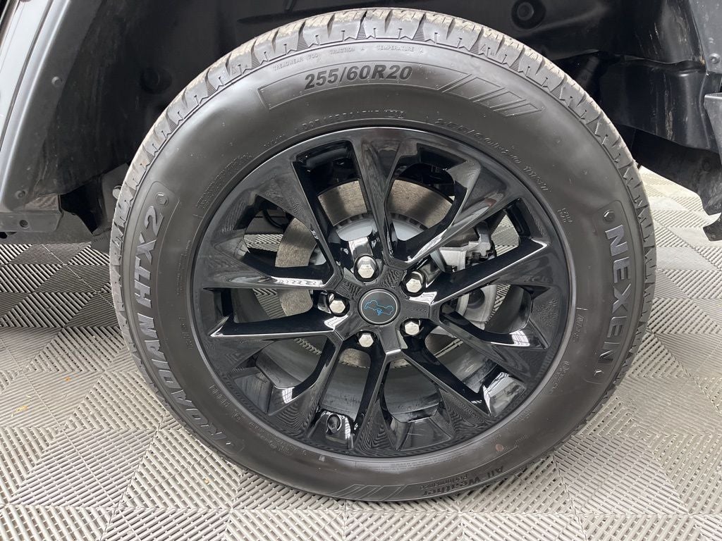 2025 Jeep Wrangler Sahara 4xe