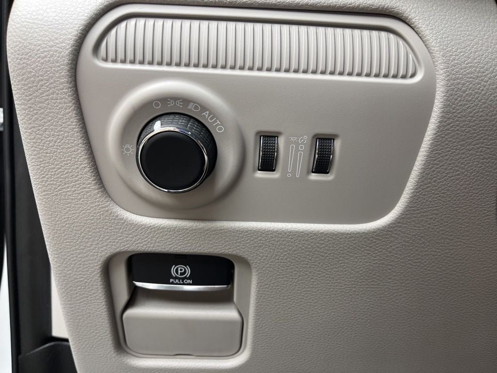 2026 Jeep Grand Wagoneer L Limited Altitude