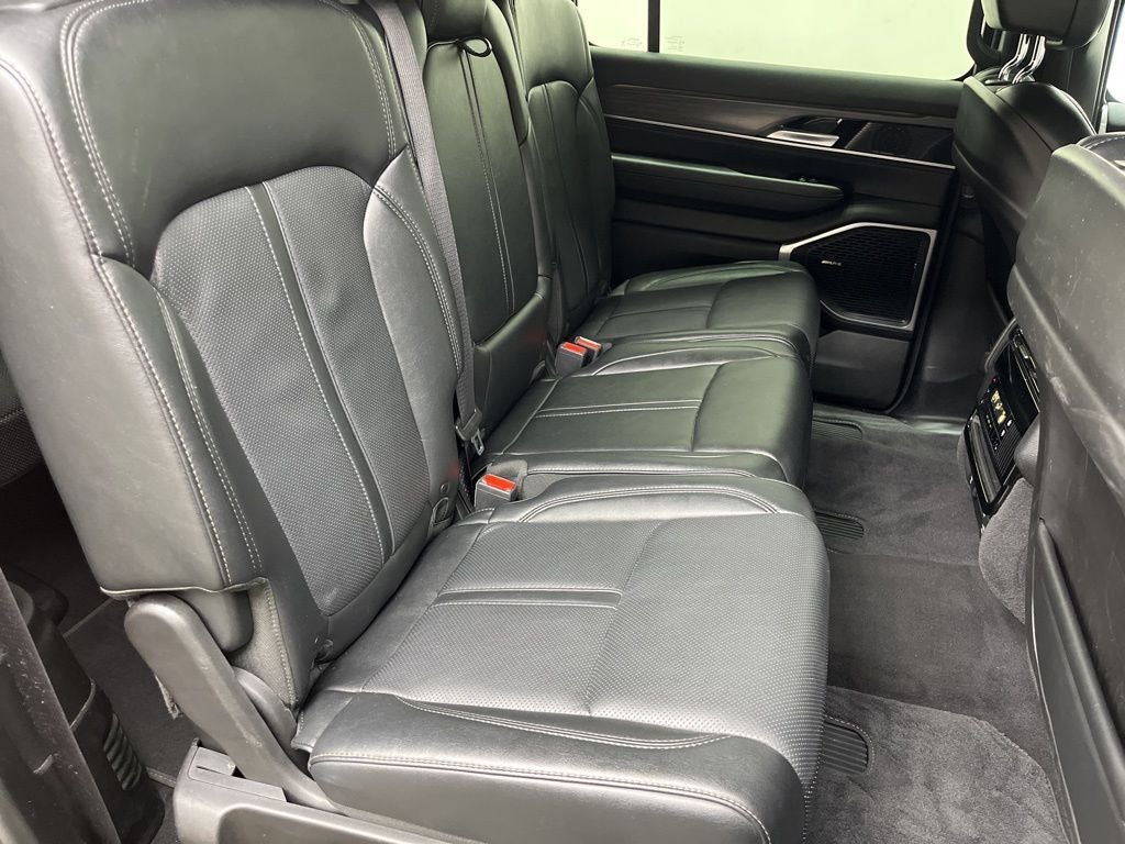 2024 Jeep Wagoneer L Series III